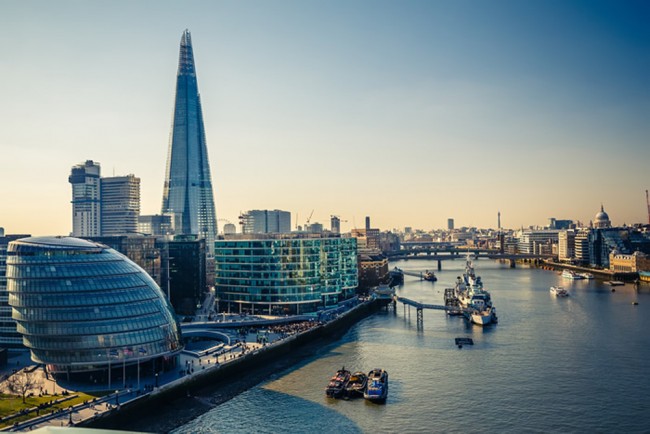 London Skyline Wallpaper Wall Mural