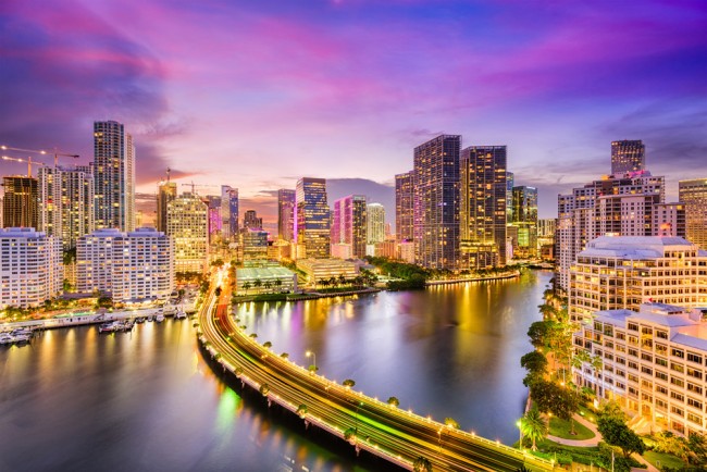 Miami Usa City Skyline Wallpaper Wall Mural