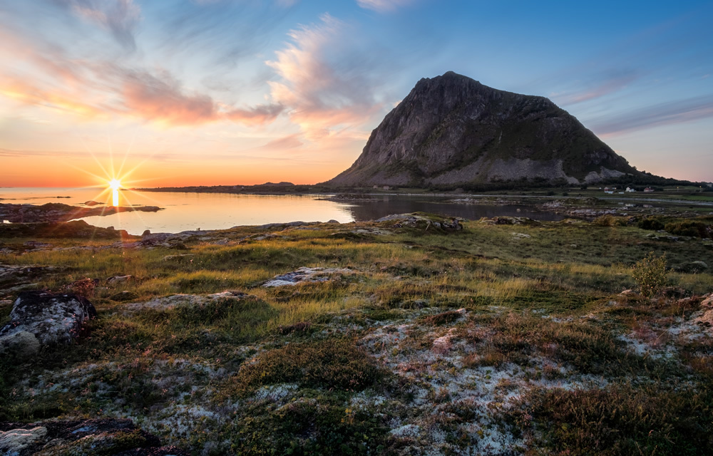 Scenic Mountain Sunset Wallpaper Wall Mural
