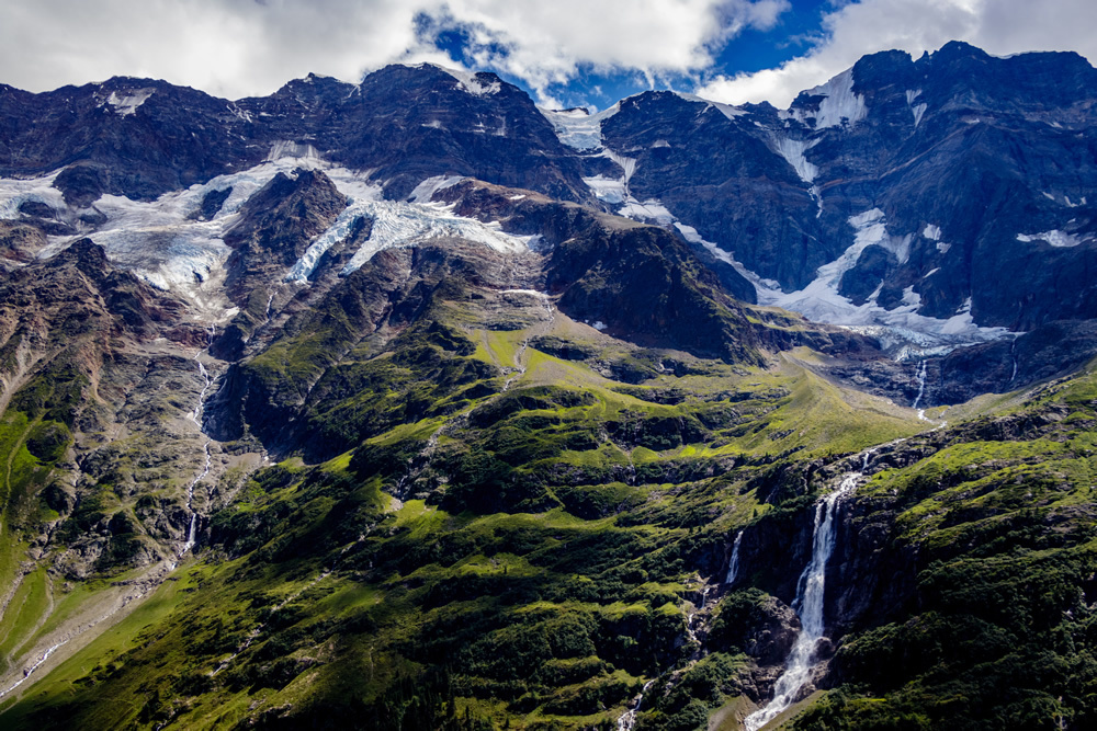 mountain glacier lauterbrunnen valley alps wallpaper wall mural